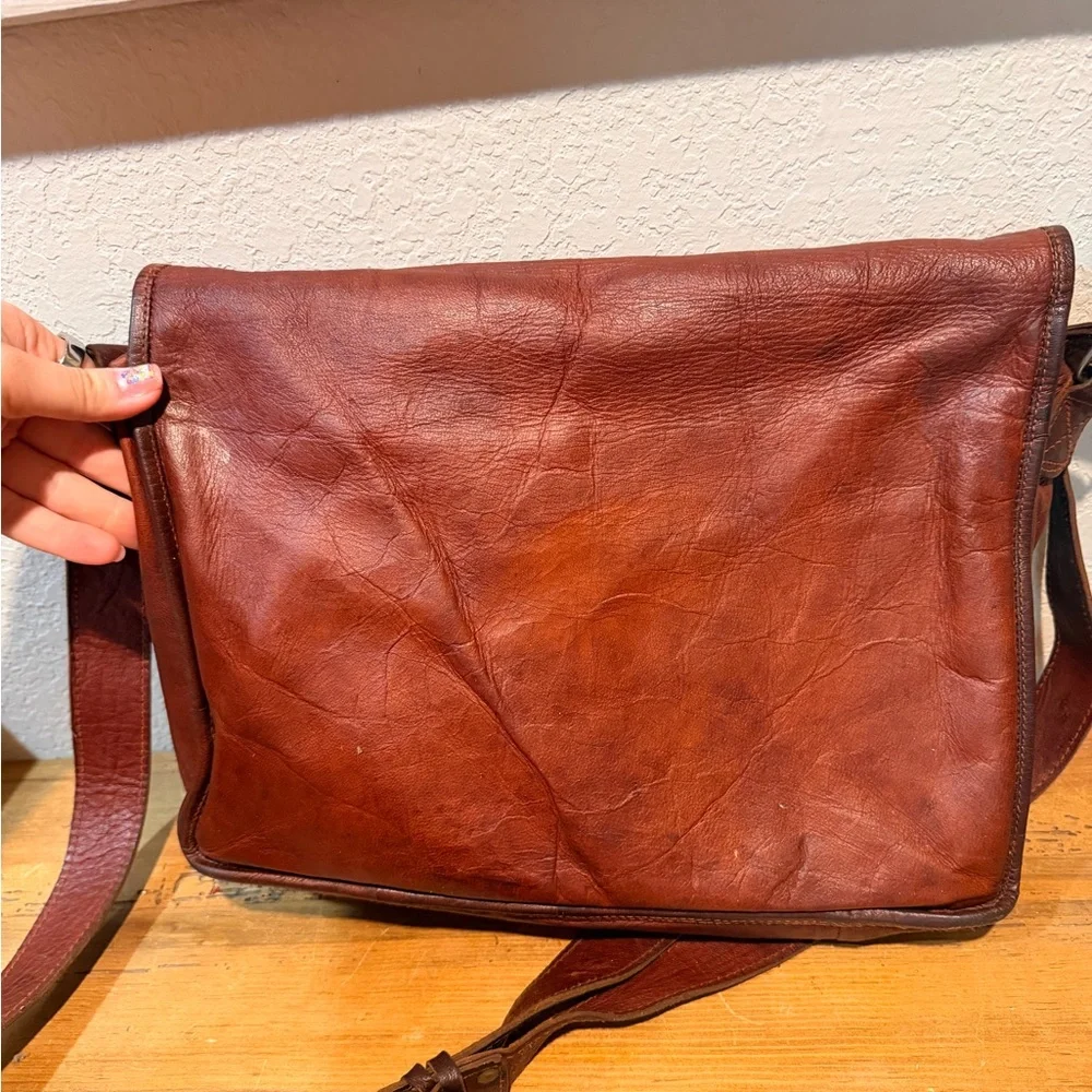 VTG 60s 70s 100% Brown Leather Men’s Messenger Bag